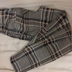 Patterned tapered pant. H&M, size 4.